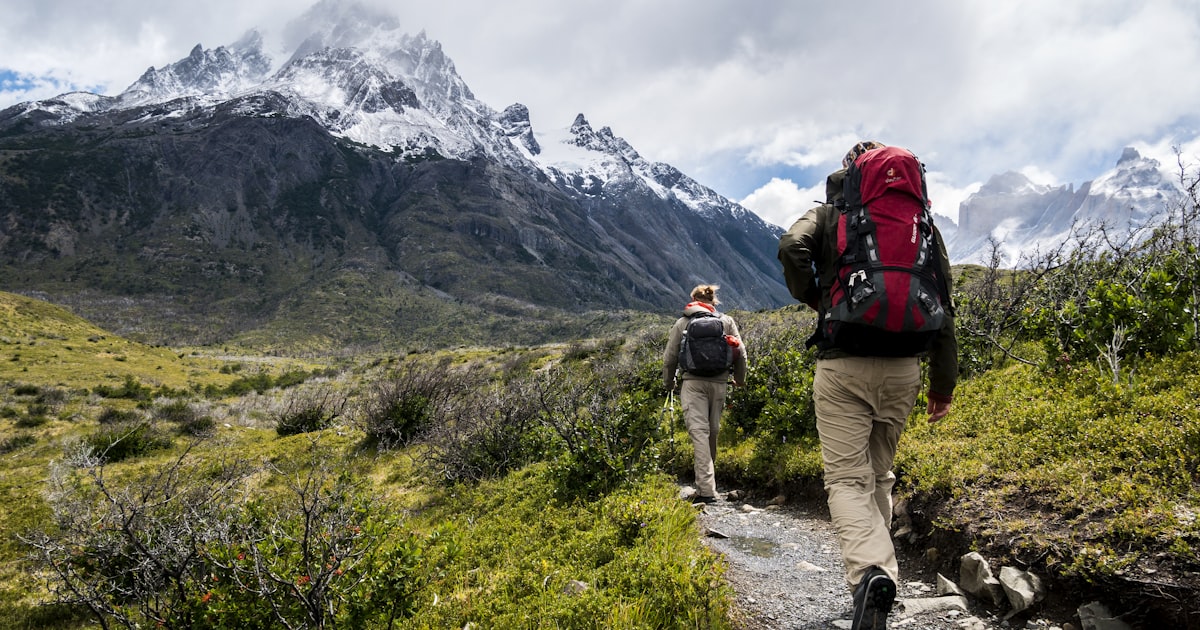 Hiking Safety: Essential Tips and Emergency Preparedness for Trail Adventures